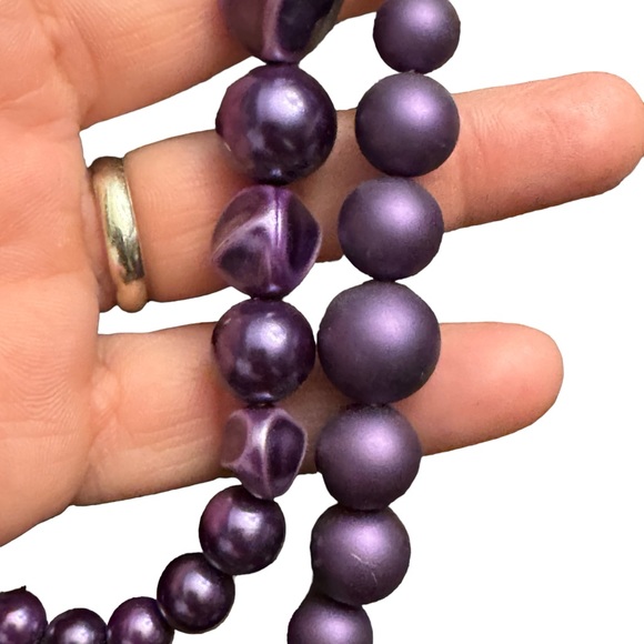 Vintage Purple Moonglow Graduated Double Strand Beaded Necklace - Picture 8 of 9